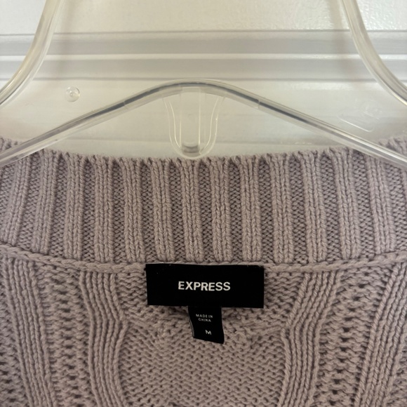 Express Lavender Relaxed V-Neck Cable Knit Cardigan - Picture 5 of 8
